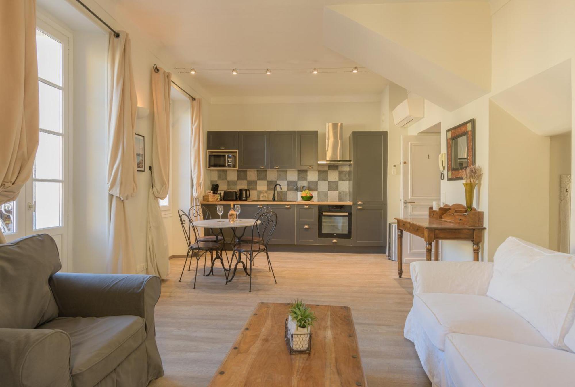 Valbonne Maison Coeur De Village Εξωτερικό φωτογραφία
